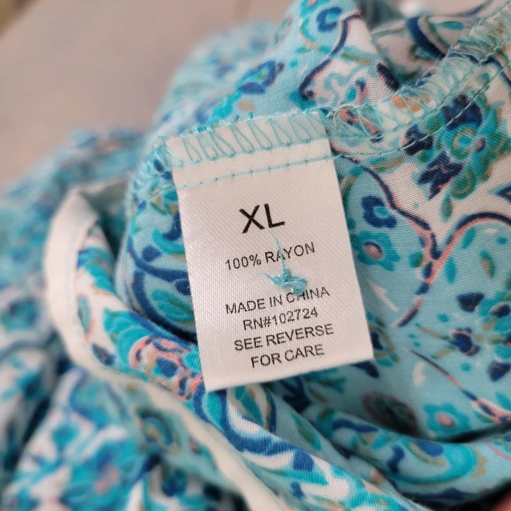 Grand & Greene Blouse Womens‎ XL Blue Paisley Medallion Boho Rayon 3/4 Sleeve